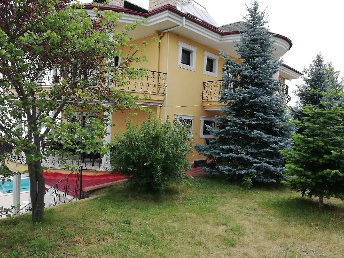 Trabzon Manzarali Havuzlu Villa 0*,  Tyrkiet